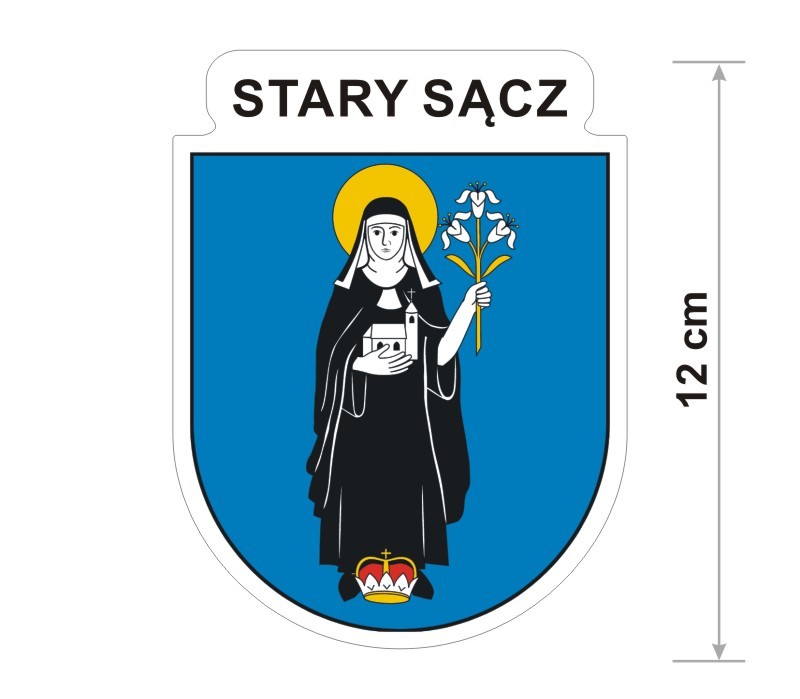 Naklejka z herbem Starego Sącza, nad herbem jest umieszczony napis Stary Sącz. Herb wraz z nazwą otoczone są białą obwódką stanowiącą białe tło naklejki. Obok podano wymiar wysokości naklejki - 12 cm.