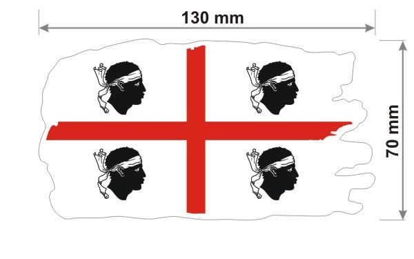 Naklejka wodoodporna z flagą Sardynii w stylu duszka. Podane są wymiary, szerokość  13 cm i wysokość 7 cm. Na zewnątrz flagi Sardynii znajduje się biała obwódka stanowiąca białe tło dla flagi Sardynii.