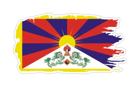 Stylowa naklejka wodoodporna w stylu Ghost szerokości 13 cm z flagą Tybetu. Flaga Tybetu otoczona jest białą obwódką.