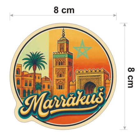 Kolorowa, wodoodporna naklejka o średnicy 8 cm. Naklejka przedstawia kilka elementów Marrakeszu, flagę Maroka w tle i napis Marrākuš.