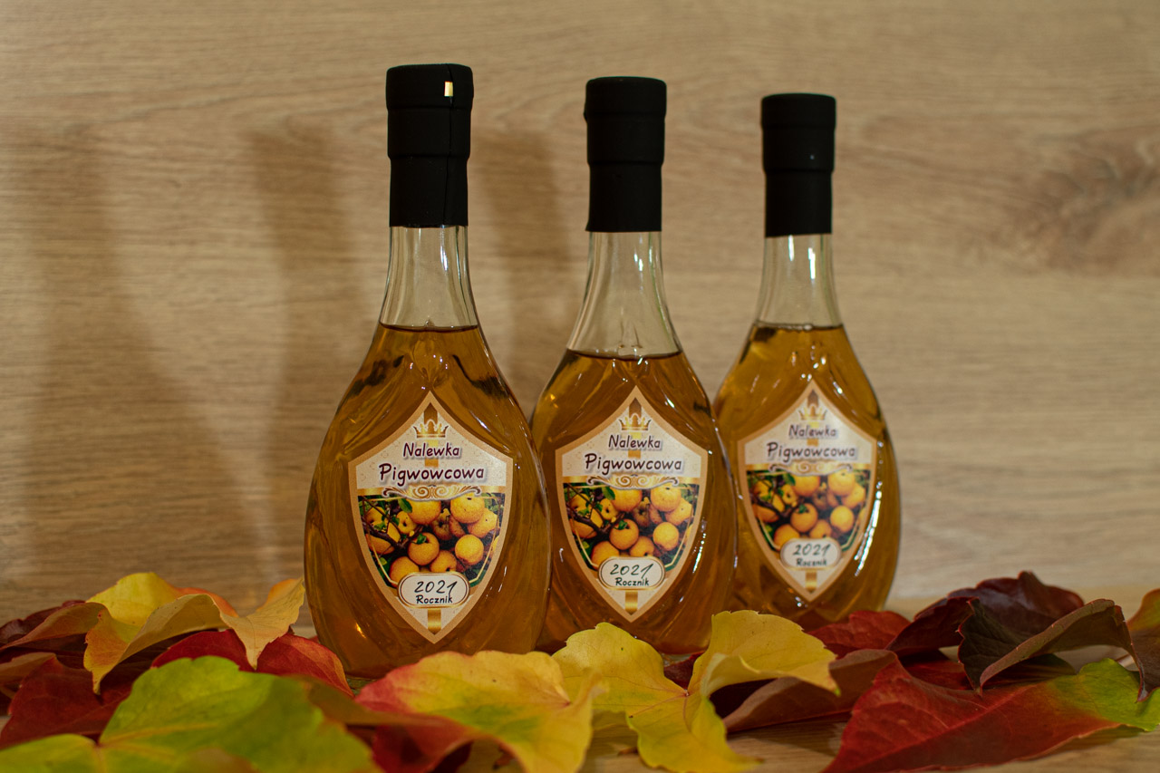 nalewka pigwowcowa 2